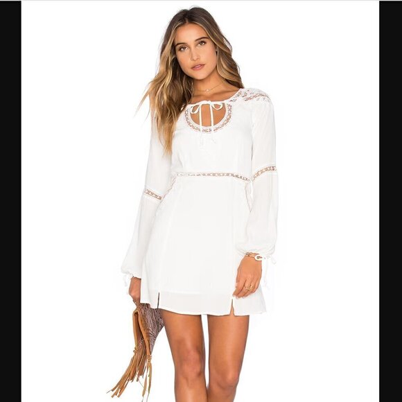 For Love And Lemons Dresses & Skirts - For Love & Lemons x Revolve White Long Sleeve Crochet Lace Detail Mini Dress M